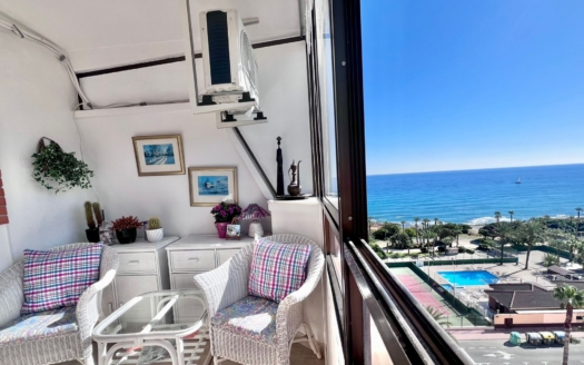 Apartment in Torrevieja – EE11520