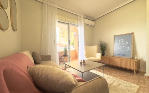 Apartment in Torrevieja – EE11620
