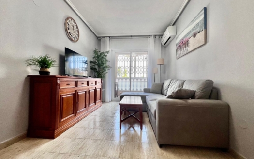 Apartment in Torrevieja – EE11715