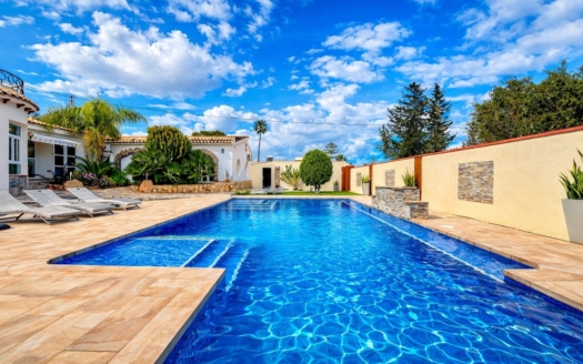 Villa à Cabo Roig – EE11617