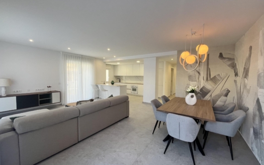 Leilighet i Torrevieja – EE11487