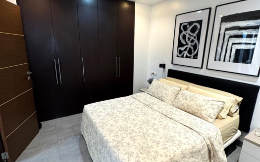 Leilighet i Torrevieja – EE11473