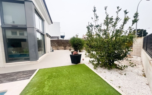 Villa i Santiago de la Ribera – EE11600