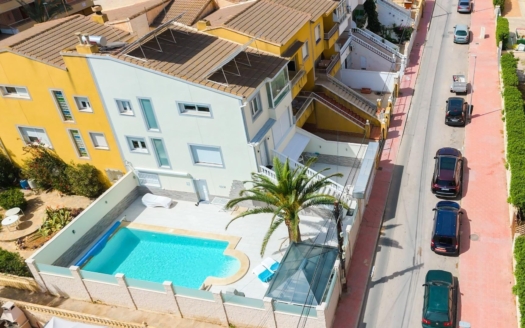 Dom w Torrevieja – EE11291