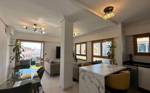 Apartament w Torrevieja – EE11671