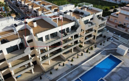 Apartament w Orihuela Costa – EE11345