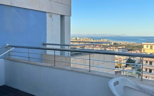 Toppleilighet i Torrevieja – EE8901