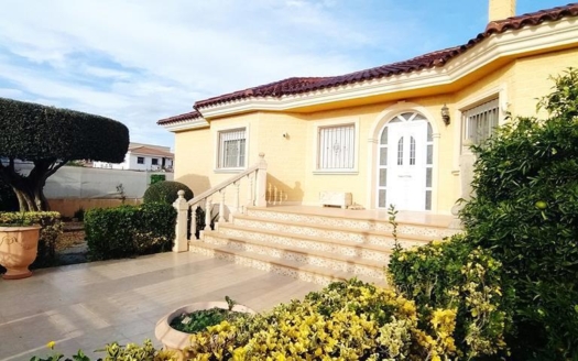 Willa w Orihuela – EE11188