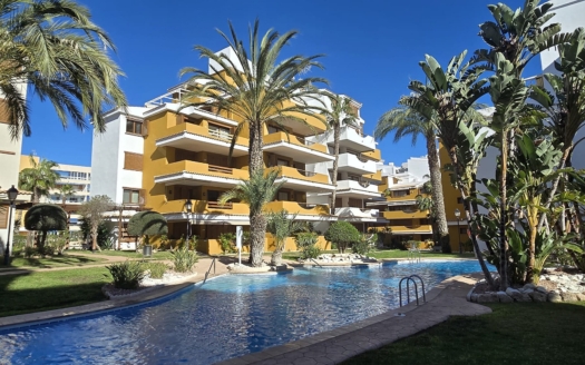 Apartment in Punta Prima – EE11714