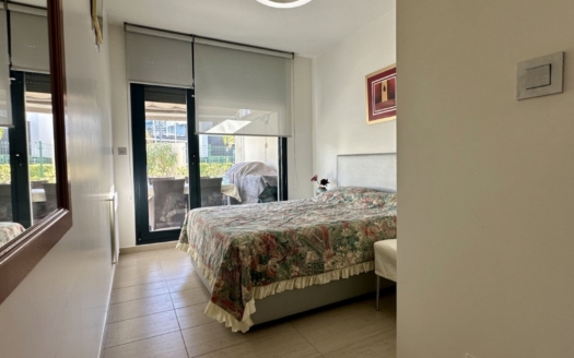 Apartament w Punta Prima – EE10771