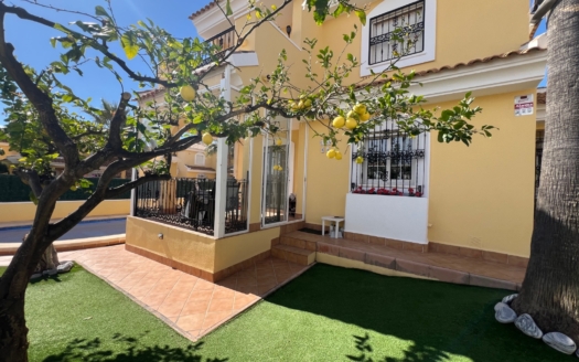 Villa in Orihuela Costa – EE11703