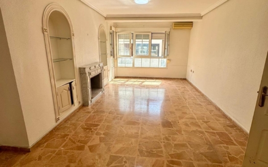 Lägenhet i Torrevieja – EE11760