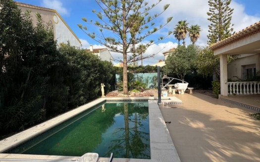 Villa à Playa Flamenca – EE11636