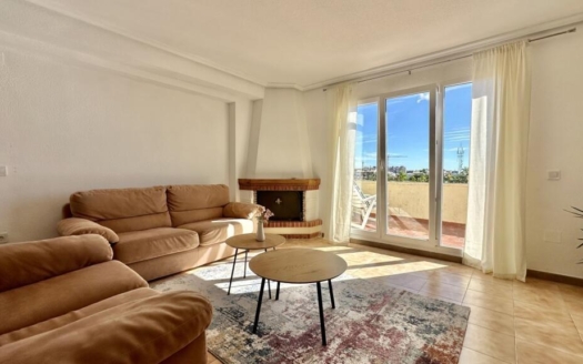 Penthouse w Torrevieja – EE10120