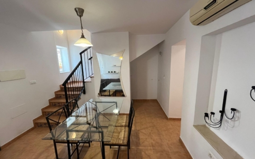 Dupleks w Santiago de la Ribera – EE8003