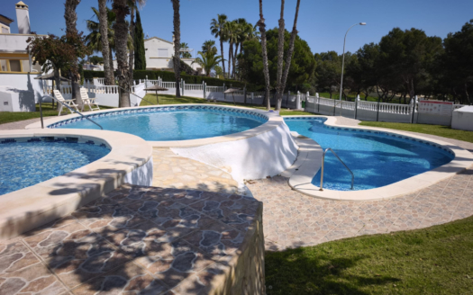Bungalow w Villamartin – EE11732