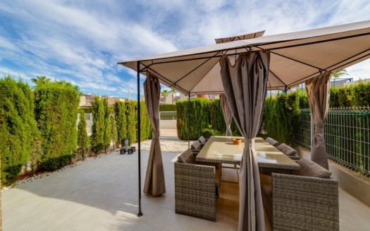 Dom w Torrevieja – EE8639