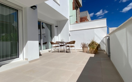 Bungalow w Pilar de La Horadada – EE6860