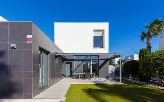 Villa in La Finca Golf, Algorfa – EE11543