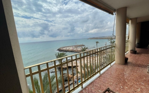 Apartment in Torrevieja – EE11826