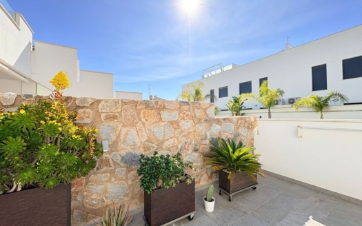 Bungalow in Torre de La Horadada – EE11996