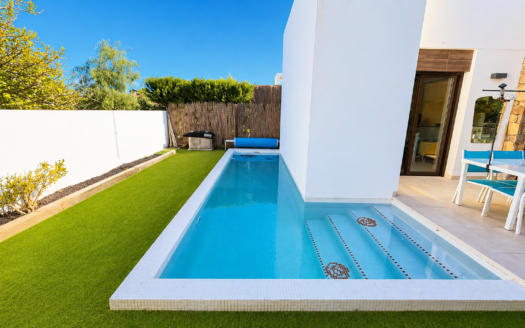 Villa à Orihuela Costa – EE12028