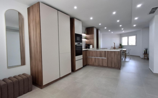 Appartement à Torrevieja – EE11891