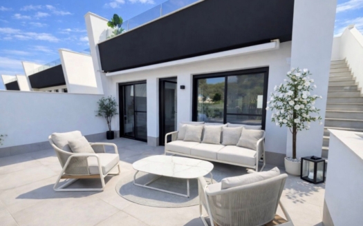 Villa in Santiago de la Ribera – EE11902