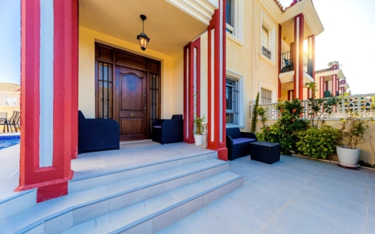 Duplex in Dehesa de Campoamor – EE12006