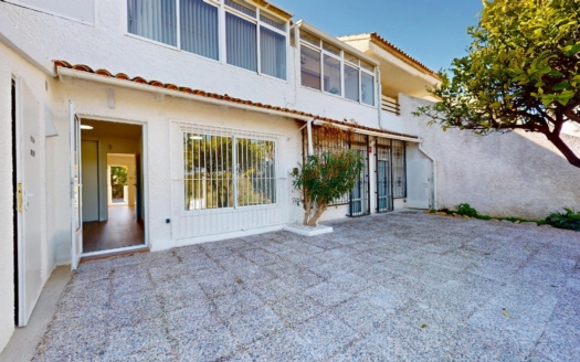 Bungalow à Orihuela Costa – EE11980
