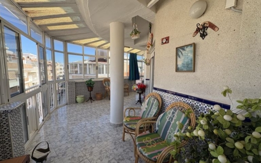 Apartment in Torrevieja – EE11165