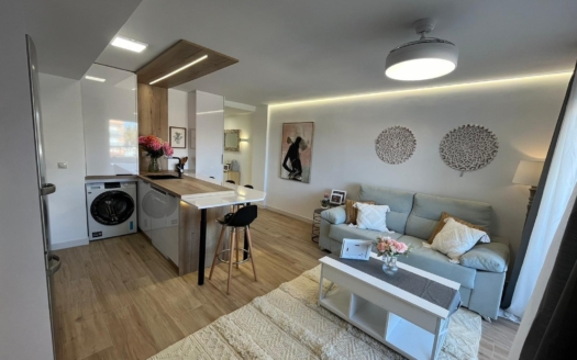 Appartement à Torrevieja – EE11886