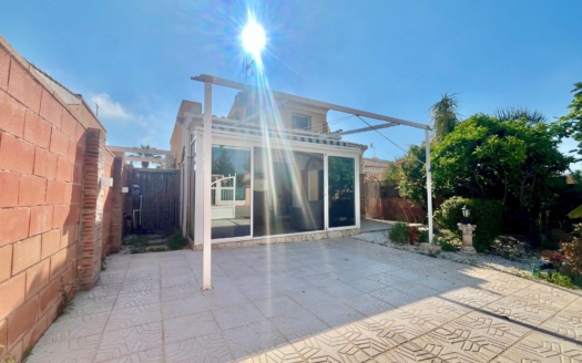 Villa in Orihuela Costa – EE11939