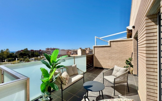 Apartment in Torrevieja – EE11885