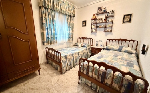 Apartment in Torrevieja – EE12027