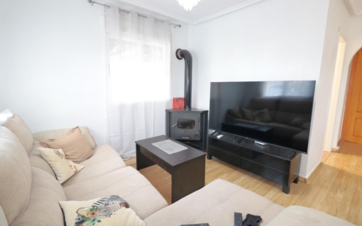 Maison quadruple à Torrevieja – EE11930