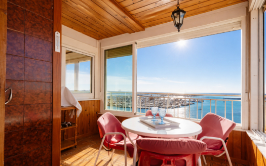 Apartment in Torrevieja – EE11976