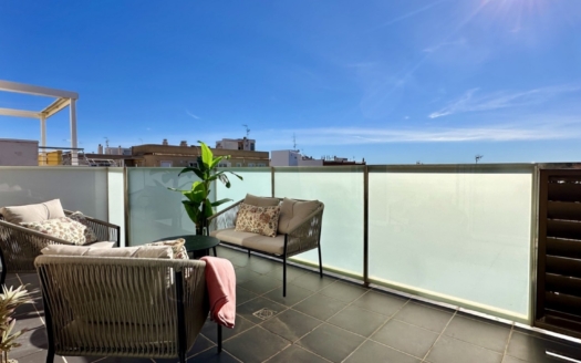 Appartement à Torrevieja – EE10912