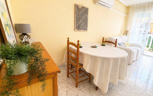 Apartment in Torrevieja – EE12031