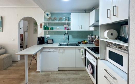 Apartment in Torrevieja – EE11798