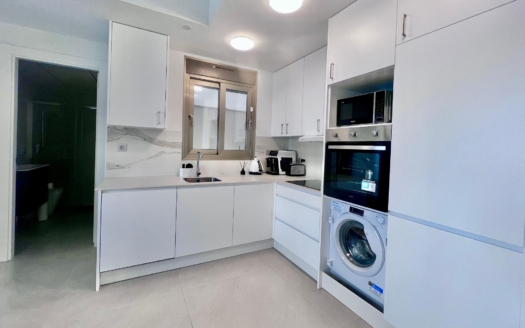 Apartament w Torrevieja – EE12012