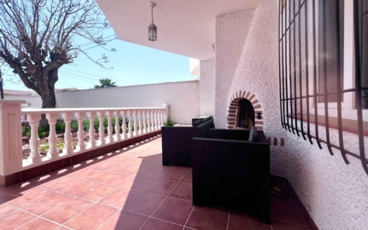 Bungalow w Orihuela Costa – EE12048