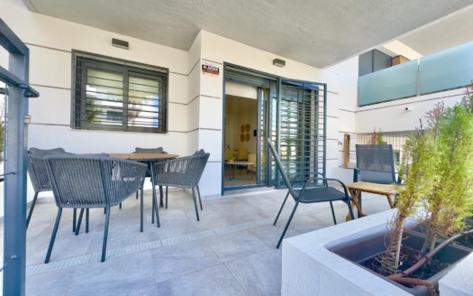 Apartment in Orihuela Costa – EE12369