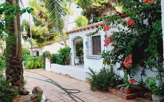 Villa in Punta Prima, Orihuela Costa – EE8999