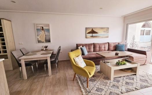 Duplex w Torrevieja – EE11303