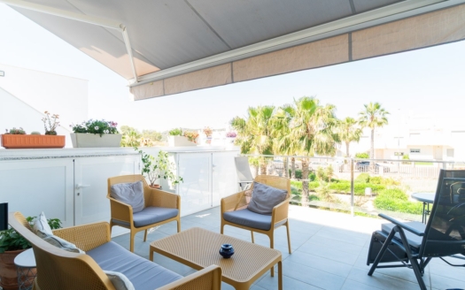 Apartamento en Orihuela Costa – EE12431
