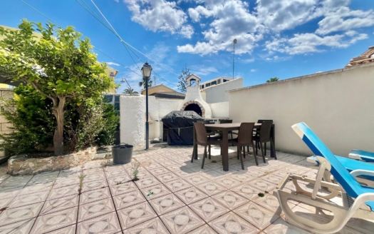 Villa in Orihuela Costa – EE12345