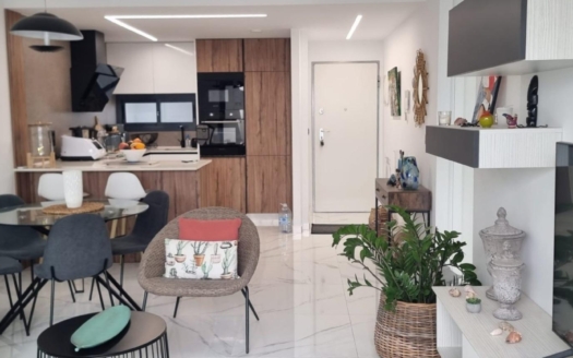 Bungalow w Guardamar del Segura – EE12273