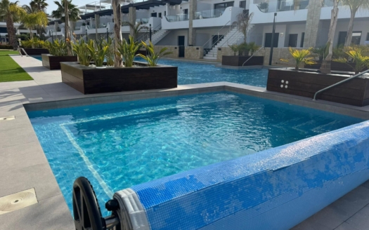 Apartment in Orihuela Costa – EE12302