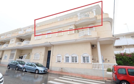 Penthouse in Torrevieja – EE12317